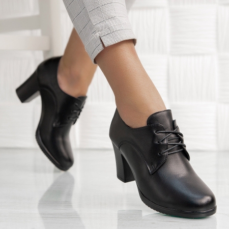 Обувки Mirena Black