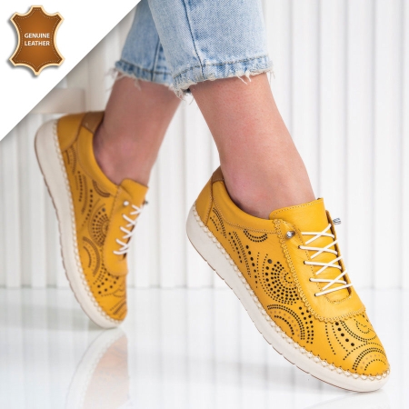 Обувки Lagos Yellow