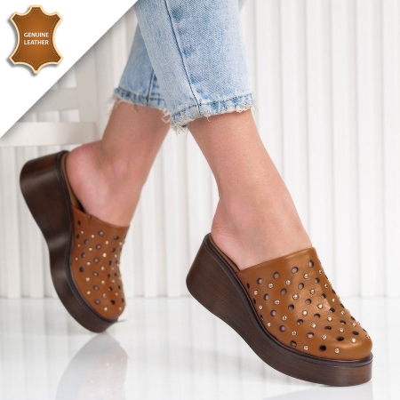 Чехли Aira Caramel