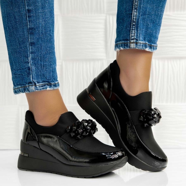 Обувки Lily Black