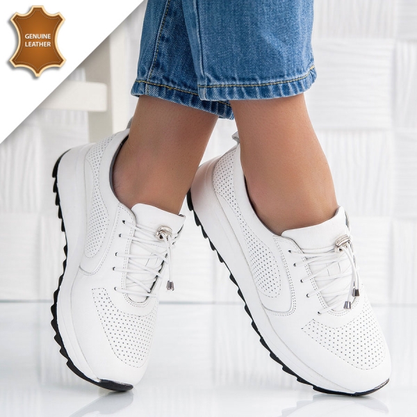 Обувки Armona White