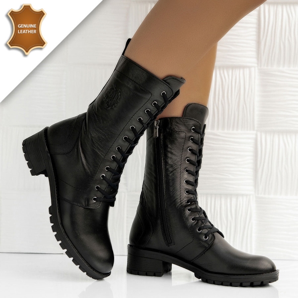 Боти Sofia Black