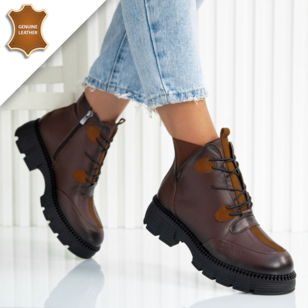 Боти Carla Brown