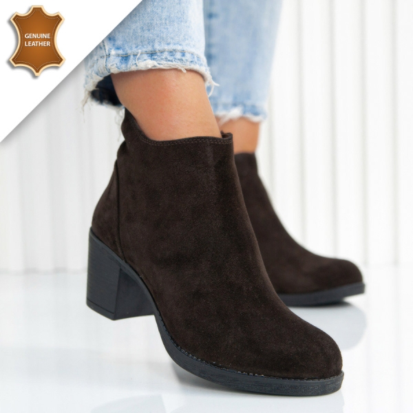 Боти Nelina Brown