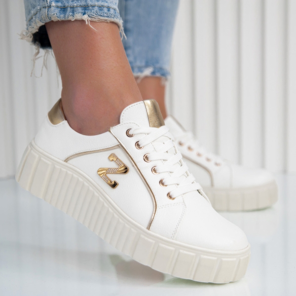 Кецове Krista White