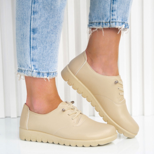 Обувки Carmela Beige
