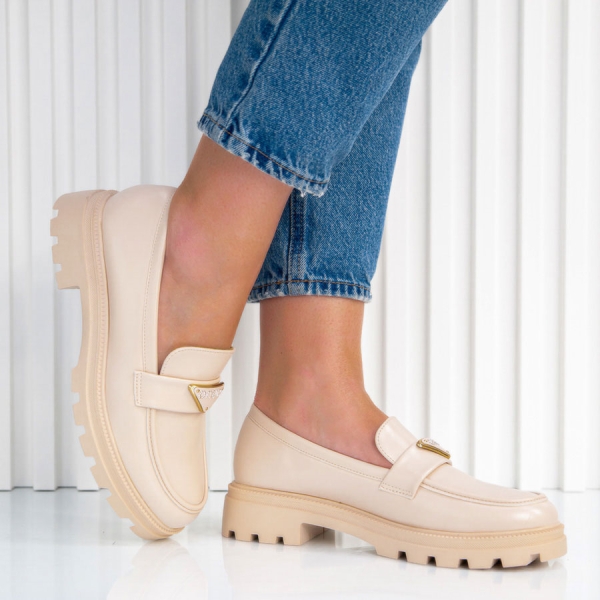 Обувки Lola Beige