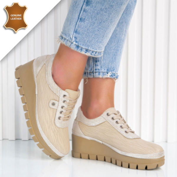 Обувки Dolores Beige