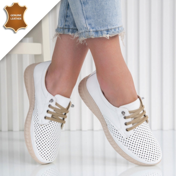 Обувки Capito White