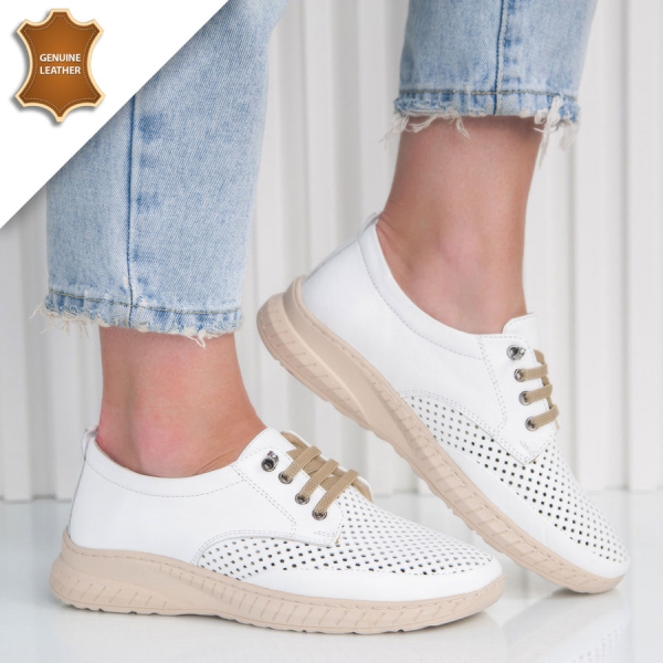 Обувки Capito White