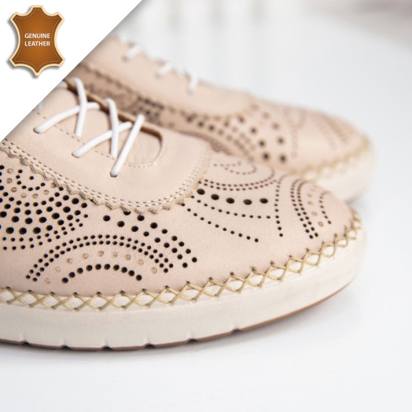 Обувки Lagos Beige