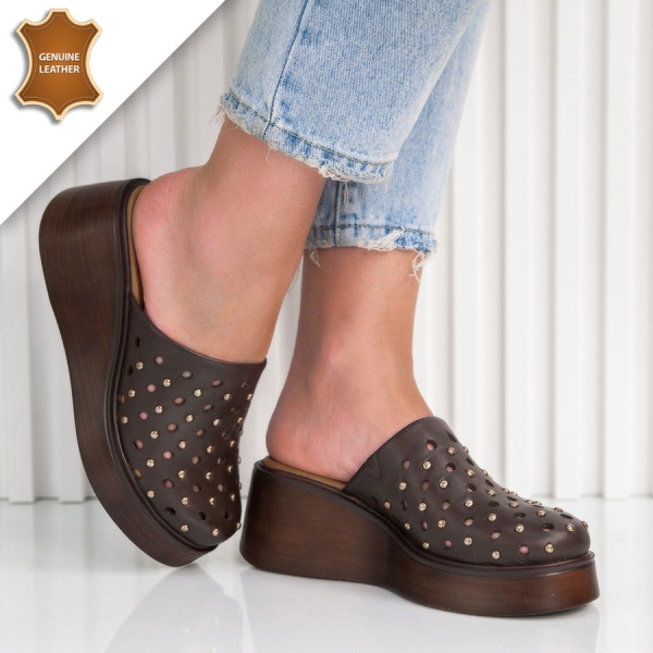 Чехли Aira Вrown