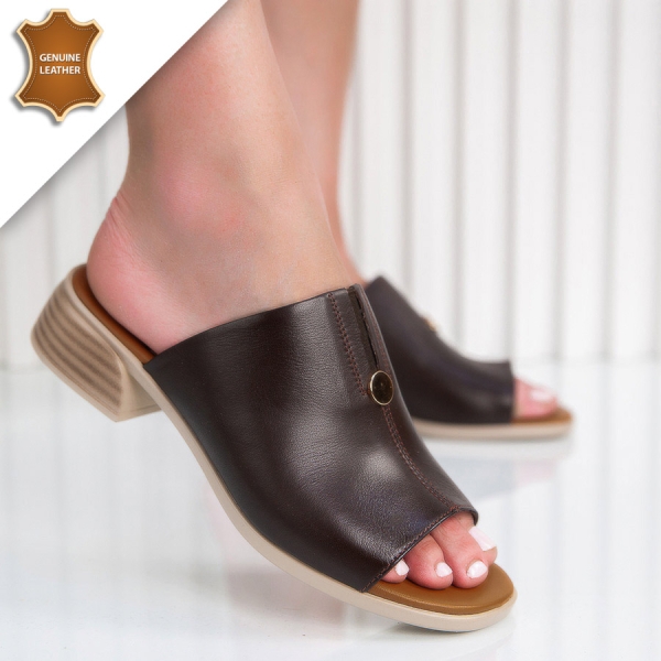 Чехли Serena Brown