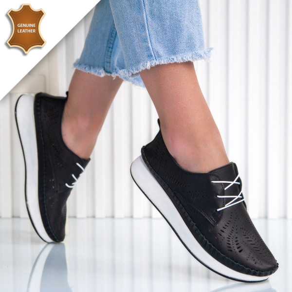 Обувки Flora Black