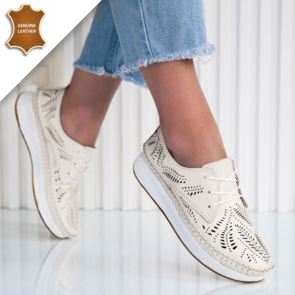 Обувки Flora Beige