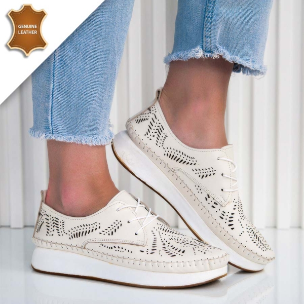 Обувки Flora Beige