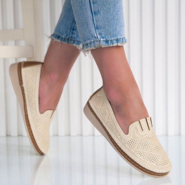 Обувки Celeste Beige
