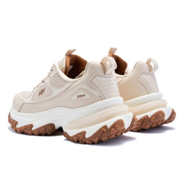 Маратонки IZI E QKA Beige