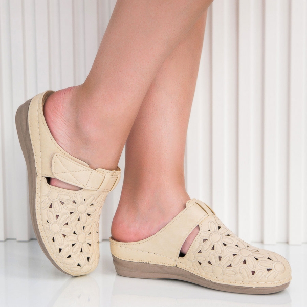 Чехли Casandra Beige