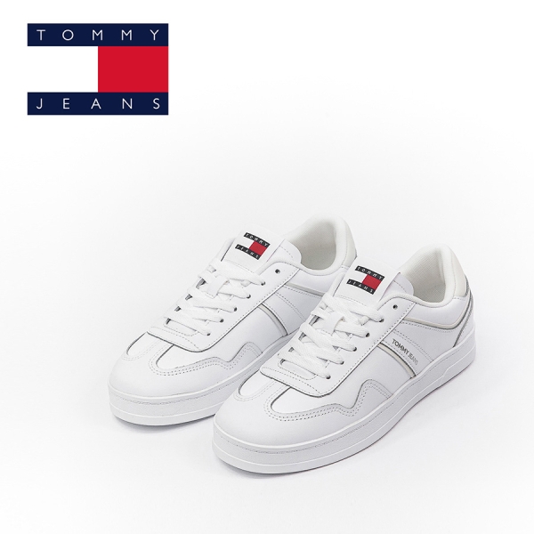 Кецове Brunela White