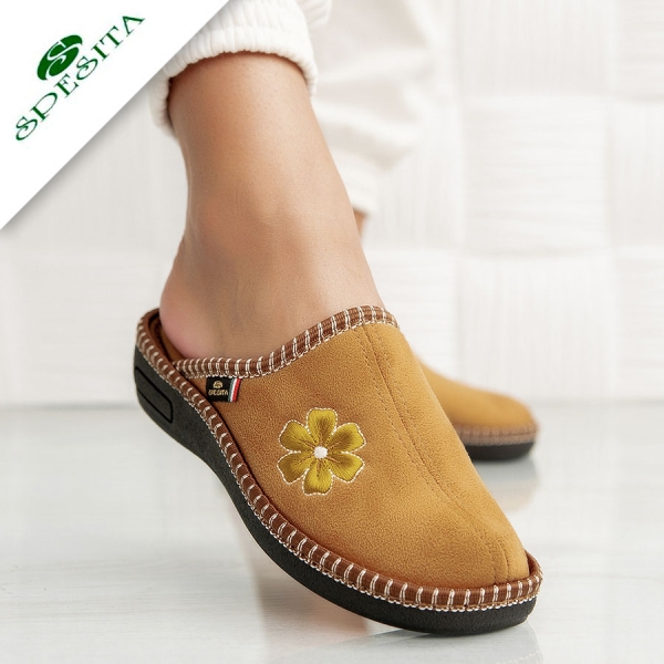 Пантофи  Fanny Camel