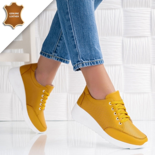 Обувки Fernanda Yellow