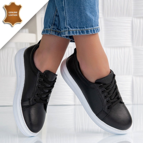 Обувки Kaira Black
