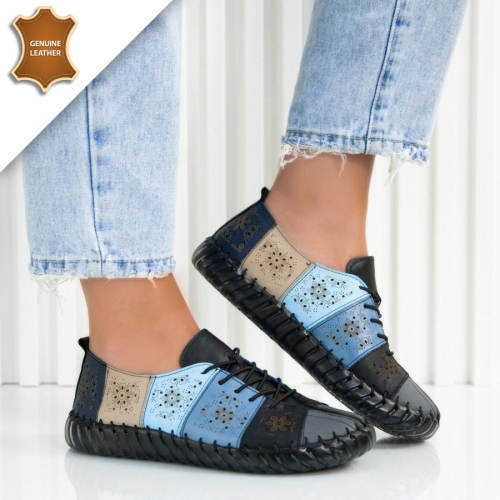 Обувки Debbra Black