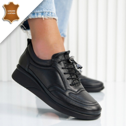 Обувки Manora Black