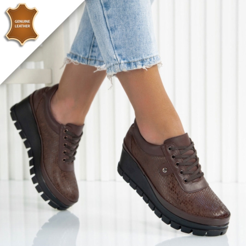 Обувки Angela Brown