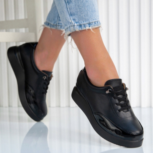 Обувки Sasha Black