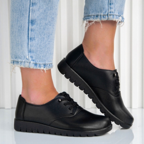 Обувки Carmela Black