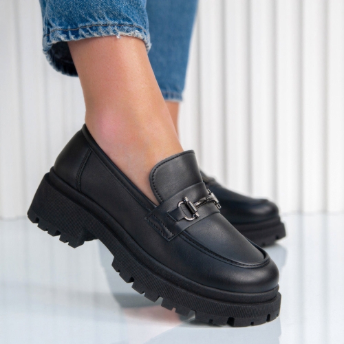 Обувки Violeta Black