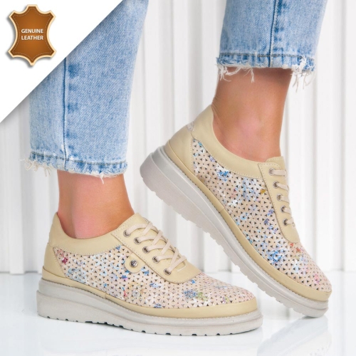 Обувки Claudia Beige