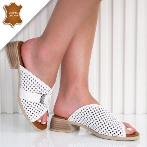 Чехли Lavinia White