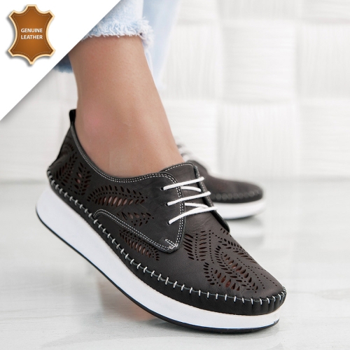 Обувки Flora Black