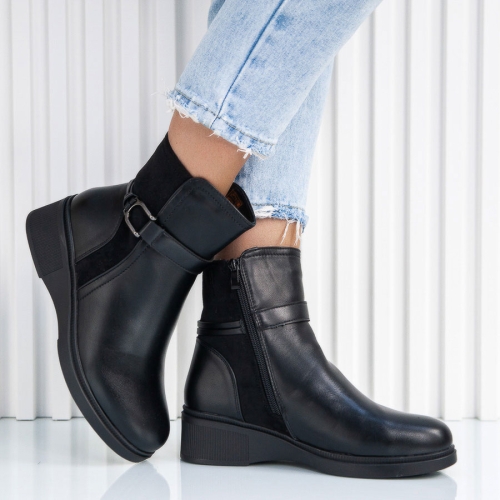 Боти Eleonora Black