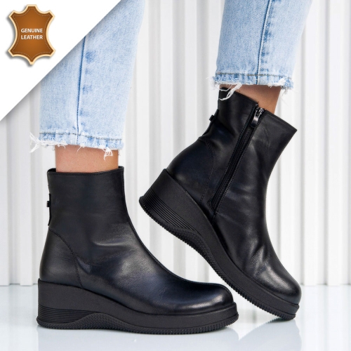 Боти Camelia Black