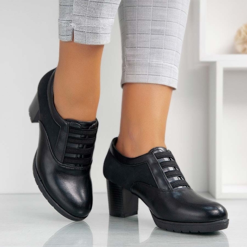 Обувки Rebecca Black