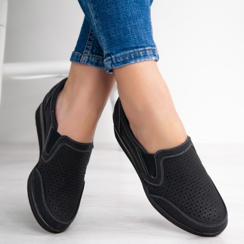  Обувки Debora Black